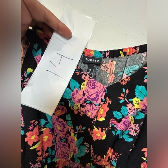 TORRID Hi-Low Floral Pink multicolor Mid Dress Plus Size 3X - Picture 9 of 10